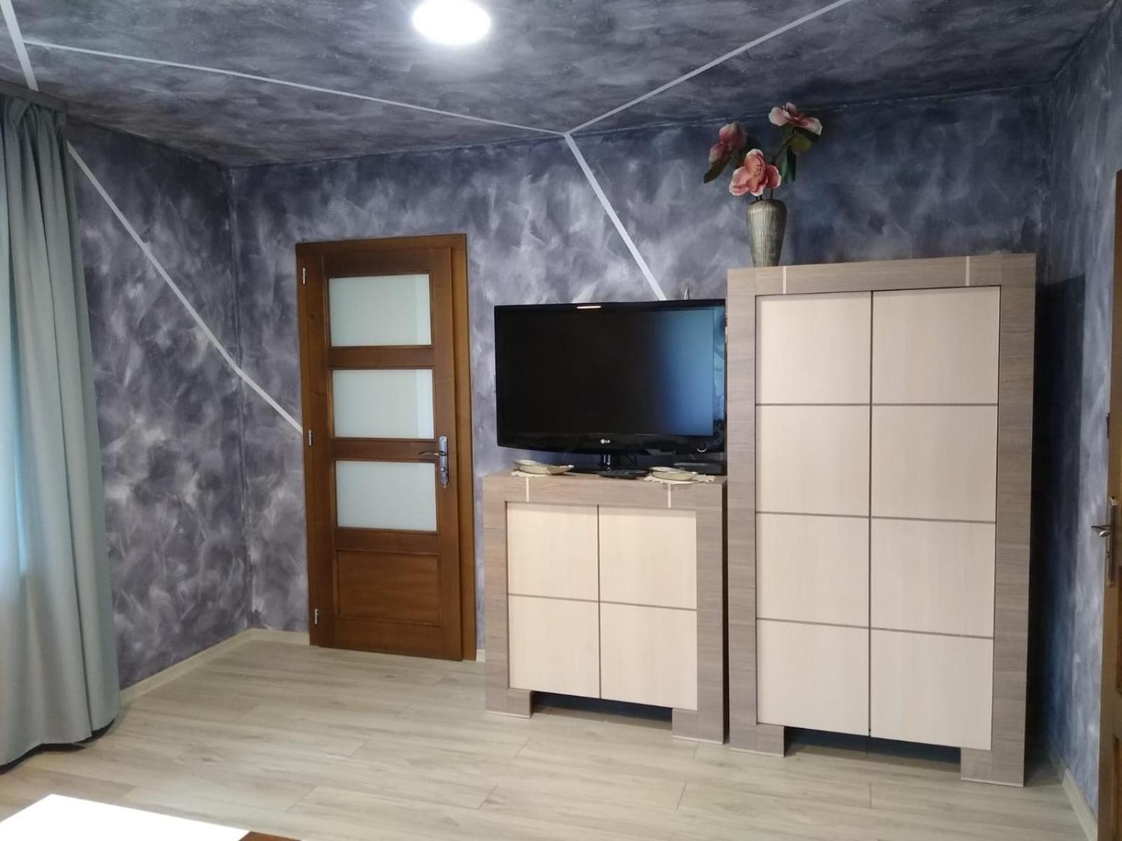 Domek W Gorach Pod Rysianka Zlatna Luaran gambar